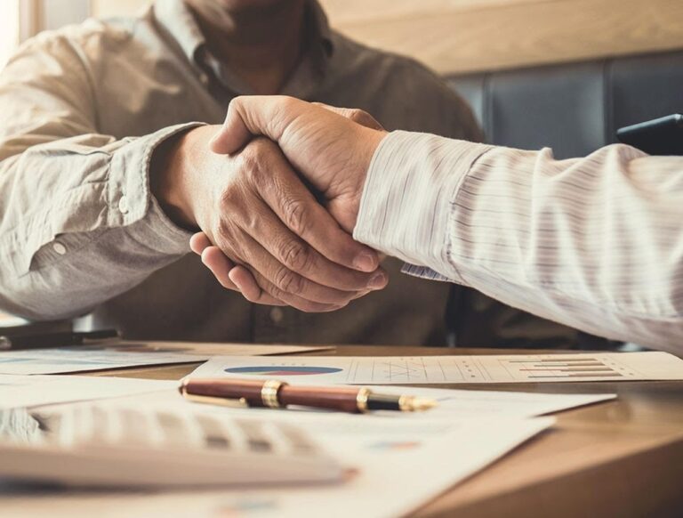 Negotiation Skills 101: Boost Your Business Acumen