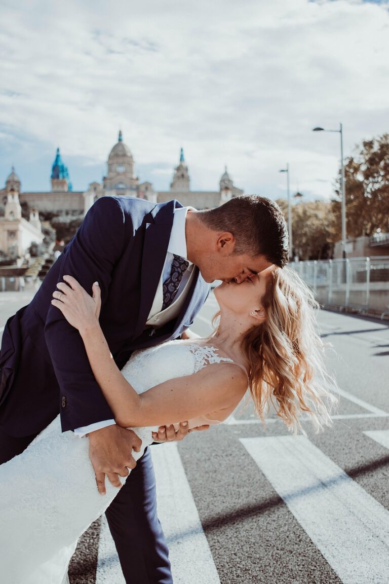 Romantic Weddings in the Beautiful Countryside